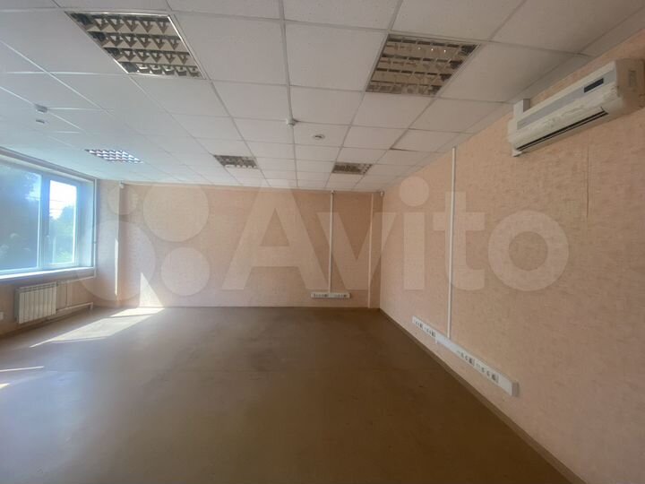 Офис, 70.8 м² (2 кабинета) 2 этаж