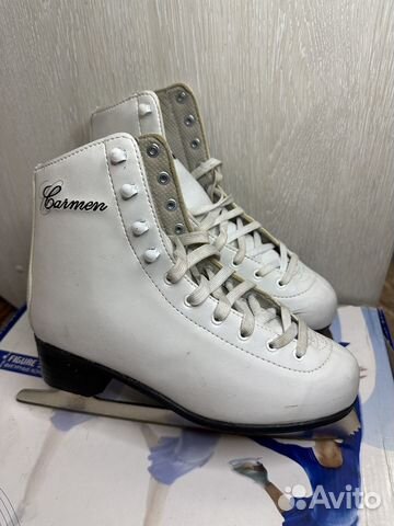 Женские фигурные коньки