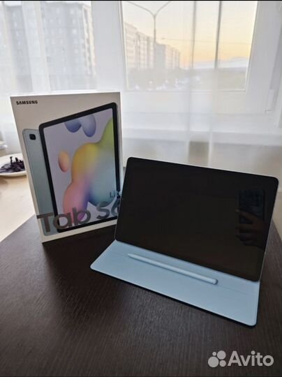 Планшет Samsung Galaxy Tab S6 Lite LTE