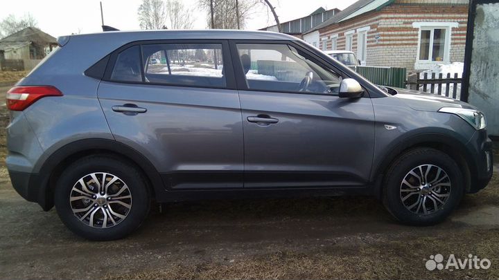 Новые комплект Россия R17 Kia Sportage Ceed K5