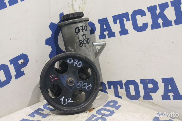 Насос гур Toyota Mark II