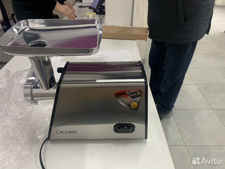 Электромясарубка