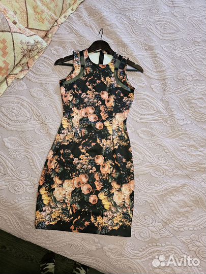 Платье женское