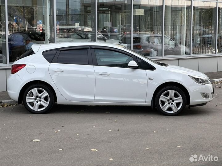 Opel Astra 1.4 МТ, 2011, 162 072 км