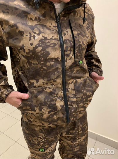 Демисезонный костюм весна-осень