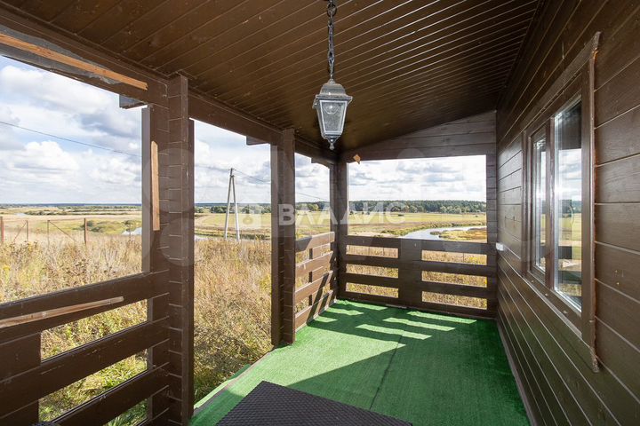 Дом 35 м² на участке 10 сот.