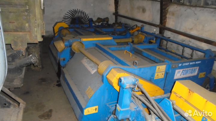 Свекловичный прицепной комбайн Fontani