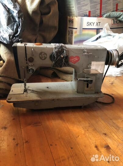 Промышленная Швейная машина 22-типа и оверлок