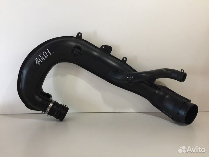 Воздуховод Ford Focus III 2011-2018