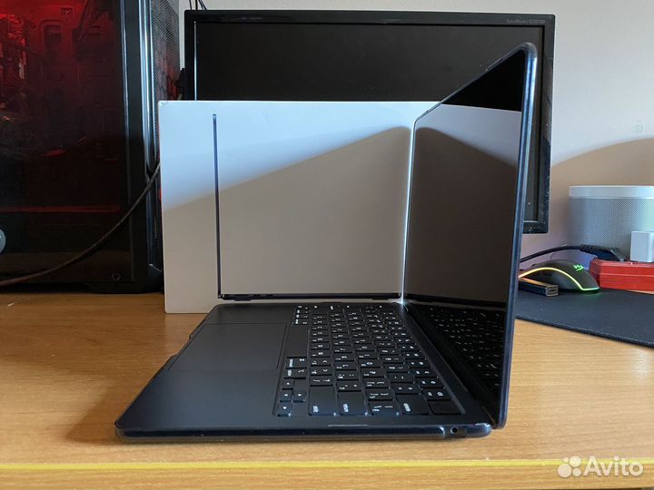 Macbook air 13 M2 512Gb 8-cpu 10-gpu