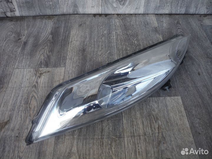 Фара правая габарит №49 Nissan Juke 2011