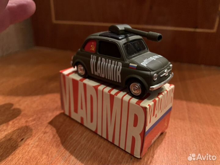 Модель Fiat 500 vladimir 1:43 Brumm 500pcs rare