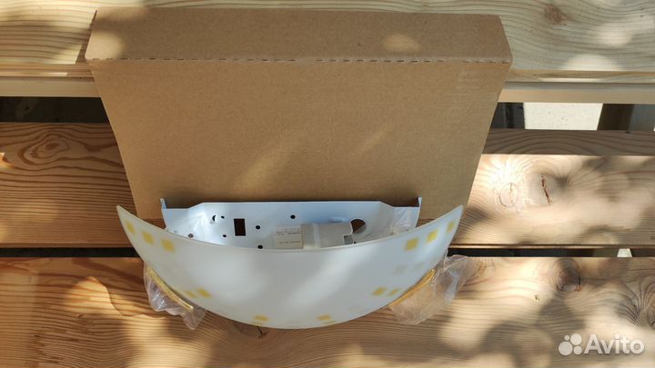 Настенный светильник бра