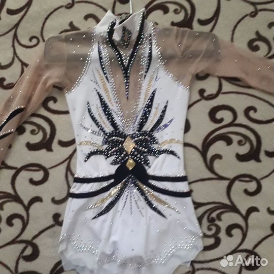 Купальник для х/г на 6-7лет