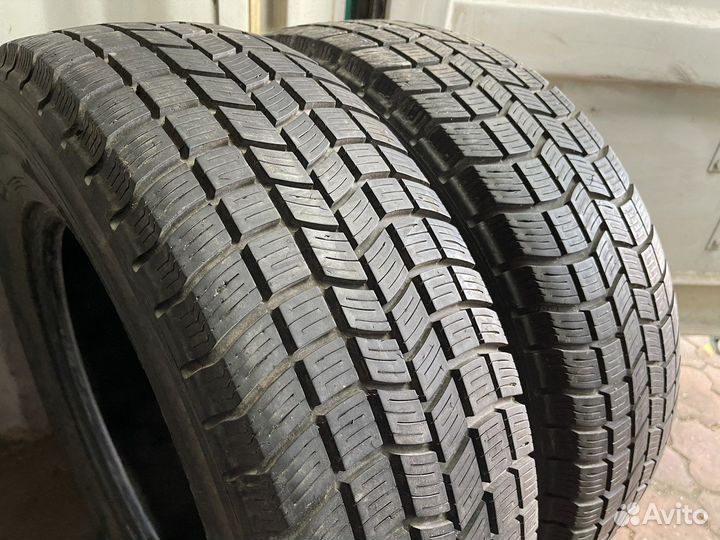 Michelin 4x4 Alpin 215/70 R16