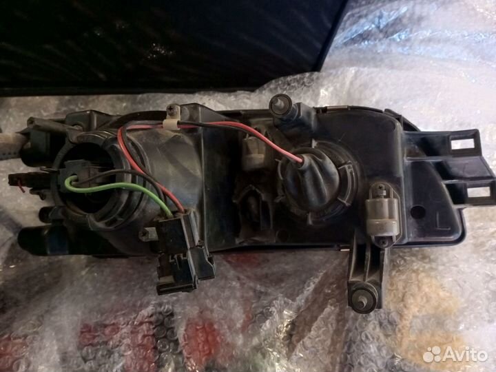 Фара Nissan Skyline R32 (левая)