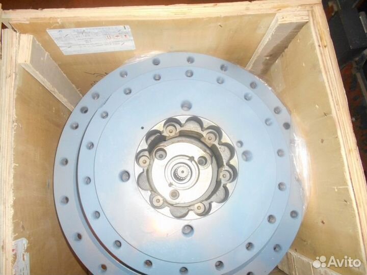 Редуктор хода для Komatsu PC200-7