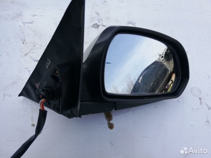 Зеркало переднее правое Hyundai Elantra XD