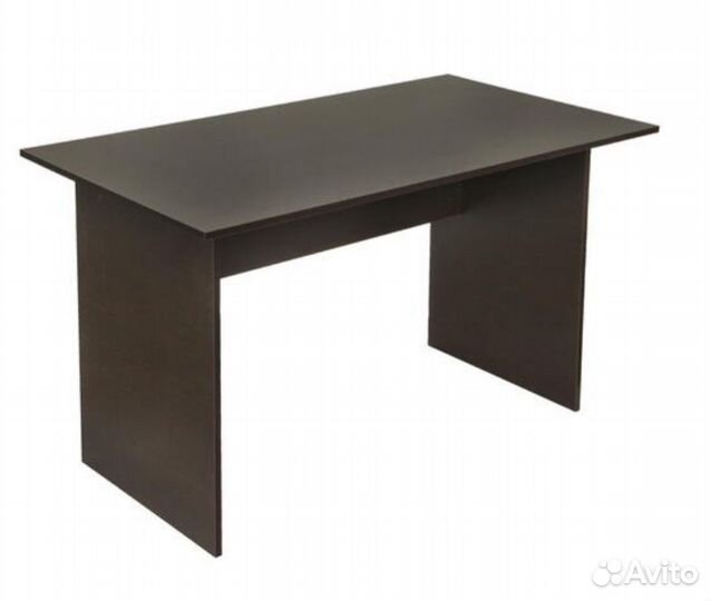 Письменный стол