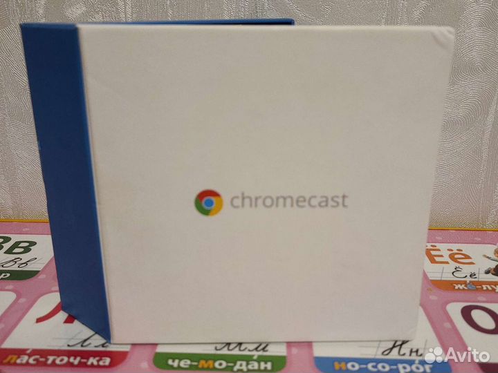 Тв приставка Google Chromecast
