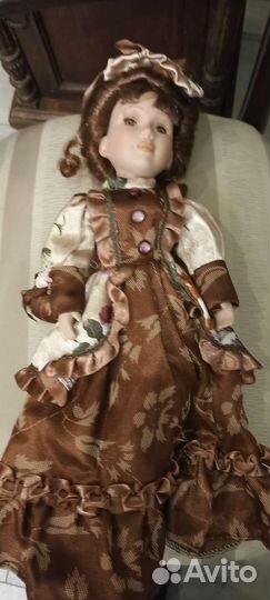 Кукла фарфоровая антикварная