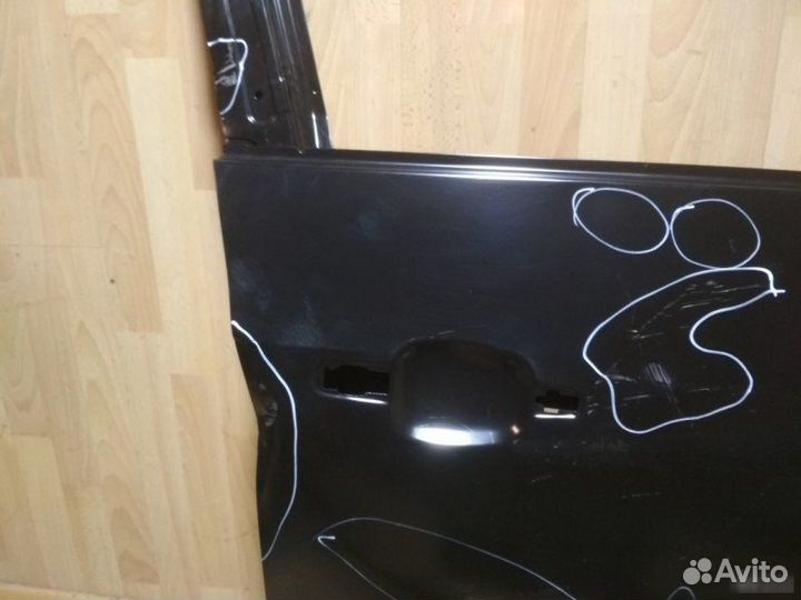 Дверь Opel Zafira