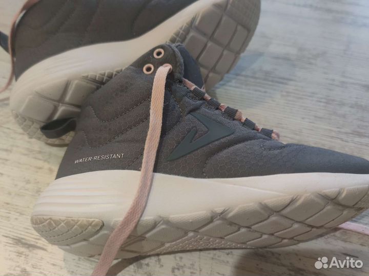 Ботинки детские 33 размер