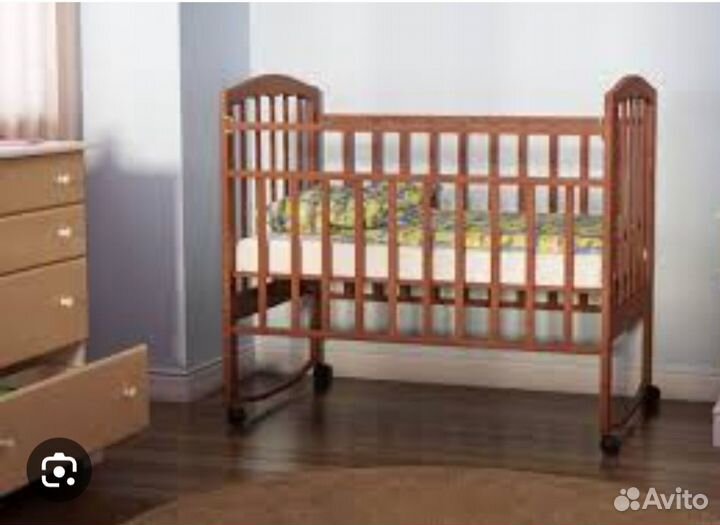 Детская кроватка