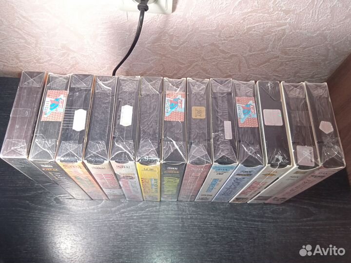 Видеокассеты с фильмами 18 + Эротика Новые