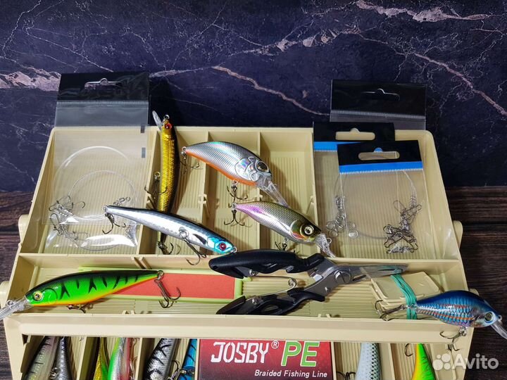 Воблеры комплект с ящиком