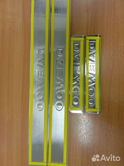 Накладки на пороги Daewoo Matiz