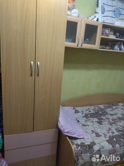 Продам детскую стенку