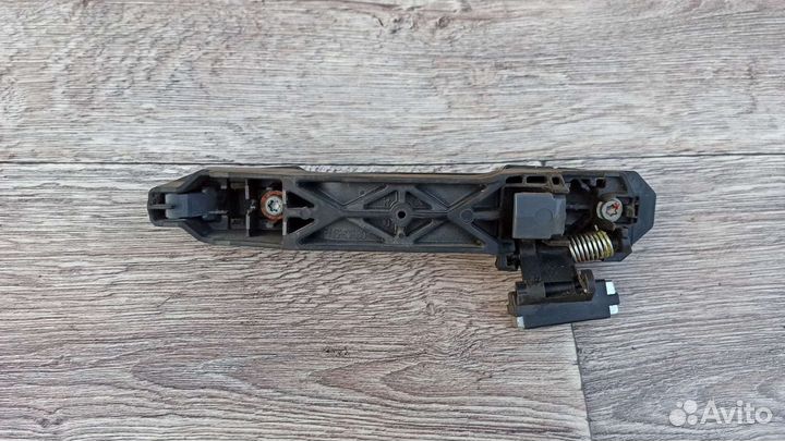 Ручка двери задняя левая Toyota Corolla 150