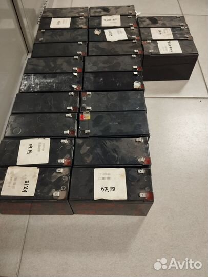 Аккумулятор 6ст-132L и CSB HR1234