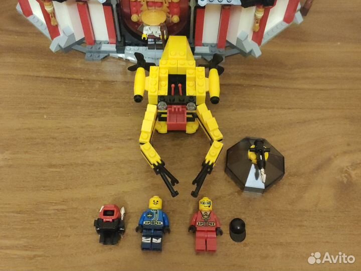 Лего аналог набор enlighten PIG boat 1214