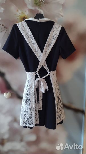 Школьная форма с белым фартуком