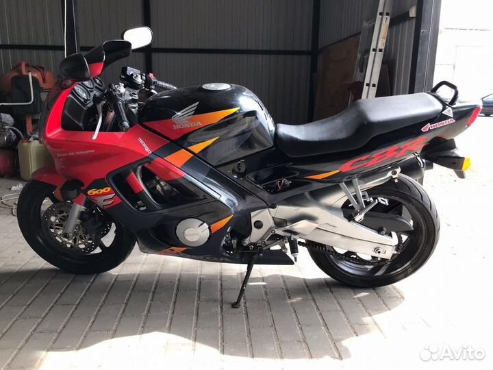 Honda CBR600 f3