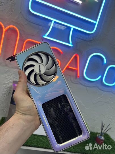 Видеокарта Colorful RTX 3070ti Customization OC 8g