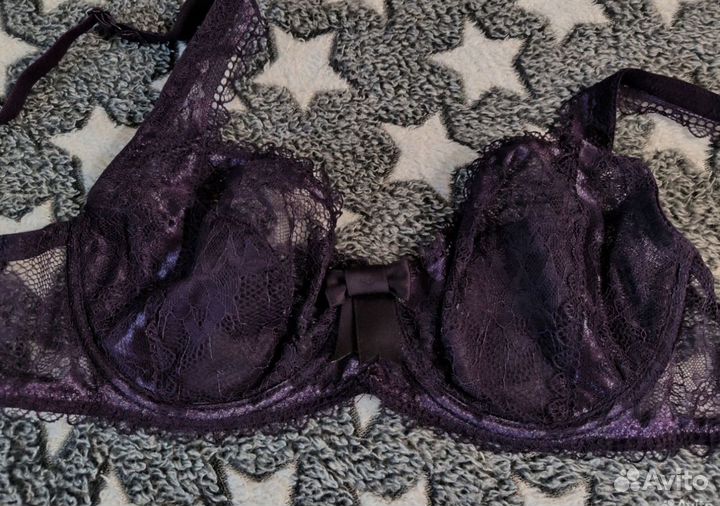 Бюстгальтер 85b