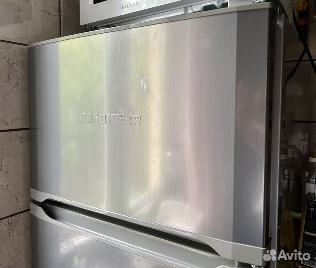 Liebherr дверь морозильного отделения