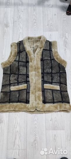 Жилетка из натуральной овчины