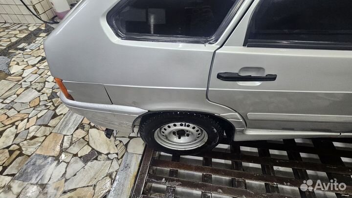 Автомобиль ваз 2114