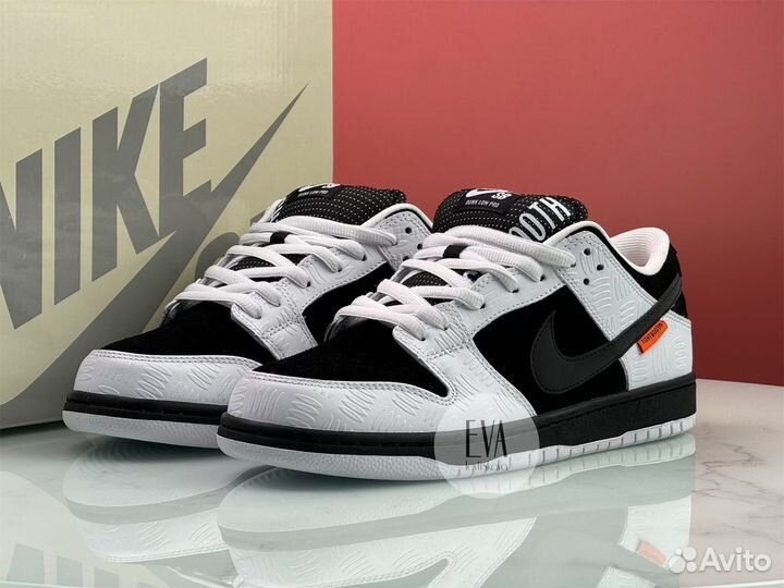 Кроссовки мужские tightbooth X Dunk Low SB