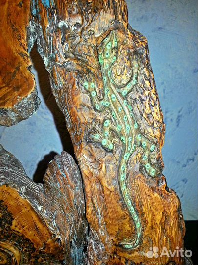 Часы-панно резные, светящиеся. Ручная работа