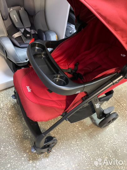 Прогулочная коляска Joie