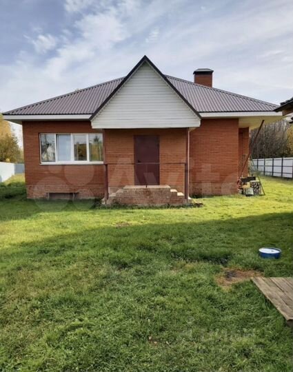 Дом 1573 м² на участке 18 сот.