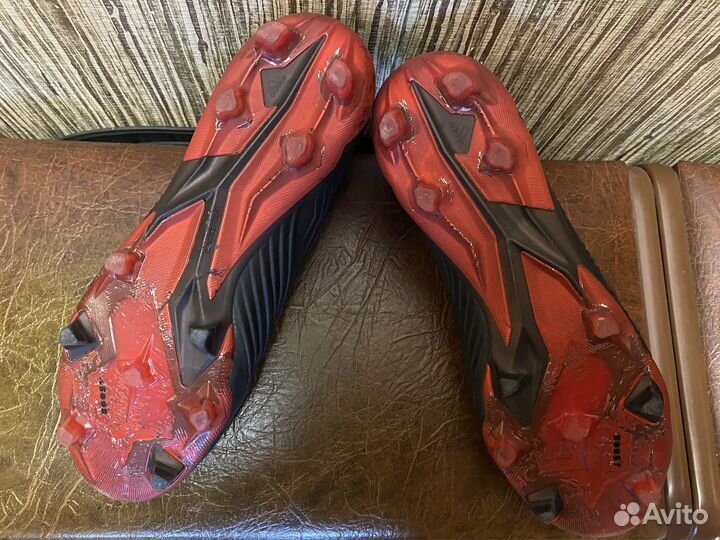 Футбольные бутсы Adidas Predator без шнурков 19+FG