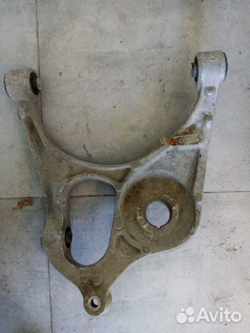 Рычаг задний правый Jeep Grand Cherokee WK2