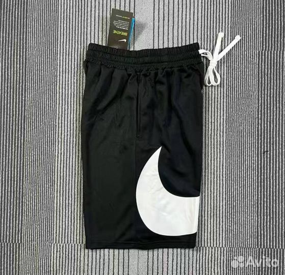 Шорты nike big swoosh черные