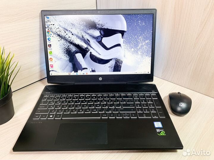 Игровой ноутбук HP Core i5-8g/GTX 1050/16Gb/SSD+HD